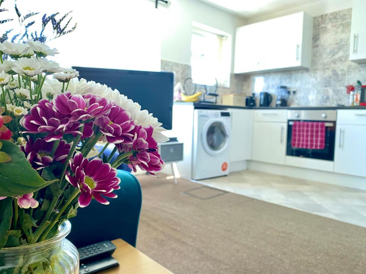 Cosy Flat - Access To City Centre/Airport/Stadiums Liverpool Eksteriør billede