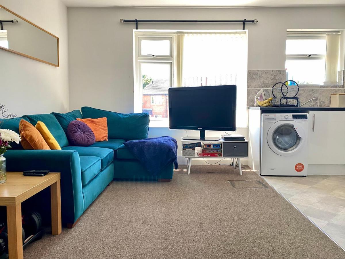 Cosy Flat - Access To City Centre/Airport/Stadiums Liverpool Eksteriør billede